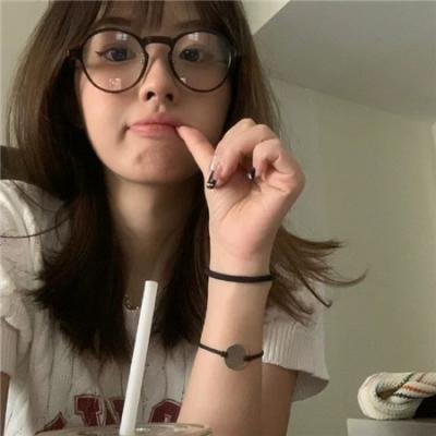 奇怪的婚姻